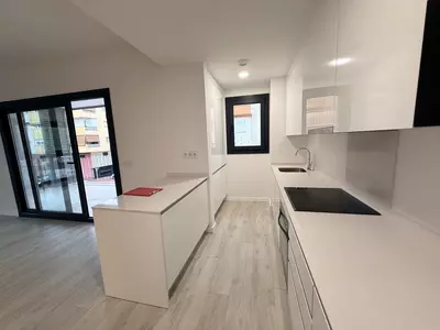 Middle Floor Apartment in Estepona