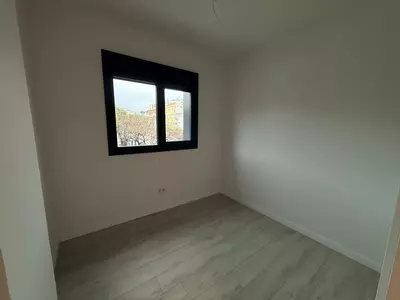 Middle Floor Apartment in Estepona