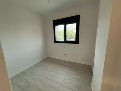 Middle Floor Apartment in Estepona