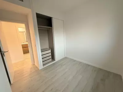 Middle Floor Apartment in Estepona