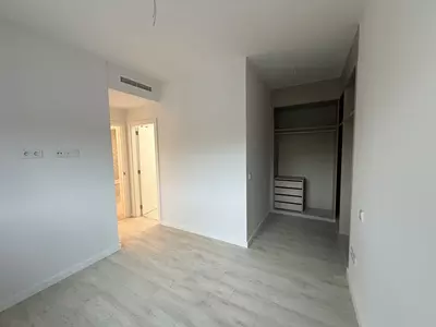 Middle Floor Apartment in Estepona