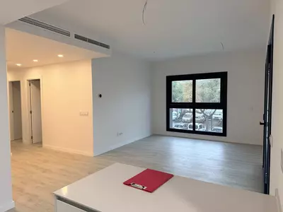 Middle Floor Apartment in Estepona