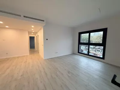 Middle Floor Apartment in Estepona