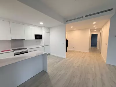 Middle Floor Apartment in Estepona