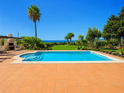 Finca - Cortijo in Estepona