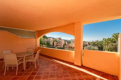 Middle Floor Apartment in Elviria