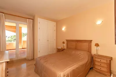 Middle Floor Apartment in Elviria