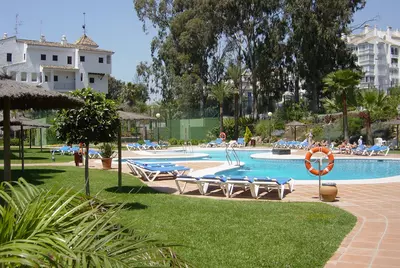 Middle Floor Apartment in Puerto Banús