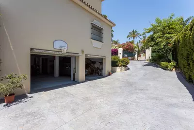 Detached Villa in Marbella