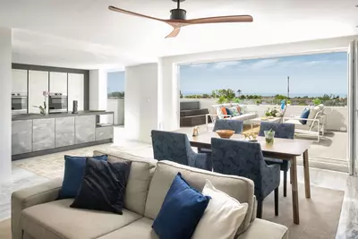 Penthouse in Puerto Banús