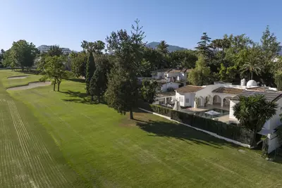 Detached Villa in Guadalmina Alta