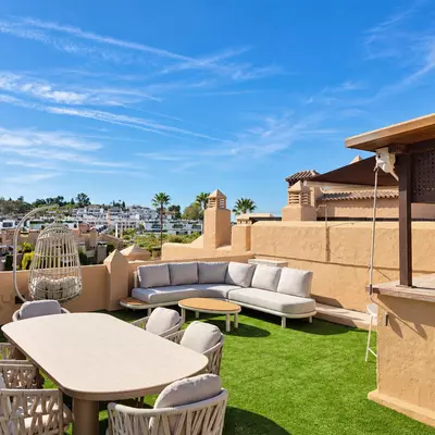 Middle Floor Apartment in Estepona