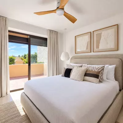 Middle Floor Apartment in Estepona