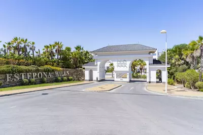 Ground Floor Apartment in Estepona