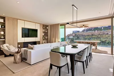 Ground Floor Apartment in Nueva Andalucía