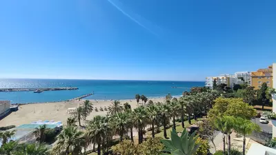 Middle Floor Apartment in Marbella