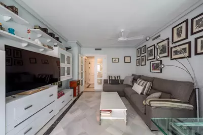 Middle Floor Apartment in Marbella