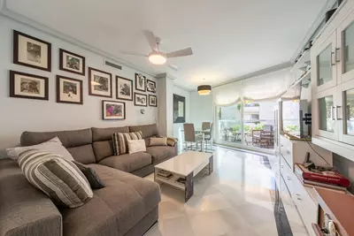 Middle Floor Apartment in Marbella