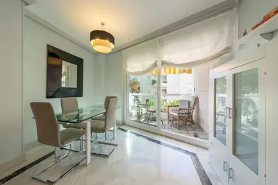 Middle Floor Apartment in Marbella