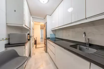Middle Floor Apartment in Marbella