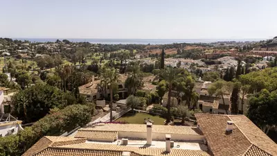 Detached Villa in El Paraiso