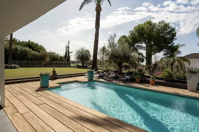Detached Villa in El Paraiso