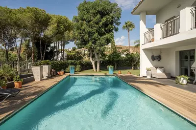 Detached Villa in El Paraiso