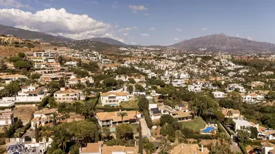 Detached Villa in El Paraiso