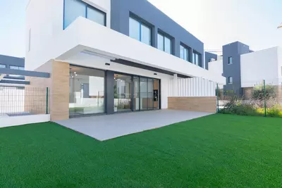 Semi-Detached House in Atalaya