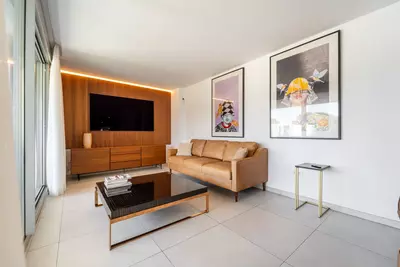 Middle Floor Apartment in Elviria