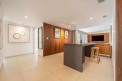 Middle Floor Apartment in Elviria