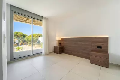 Middle Floor Apartment in Elviria