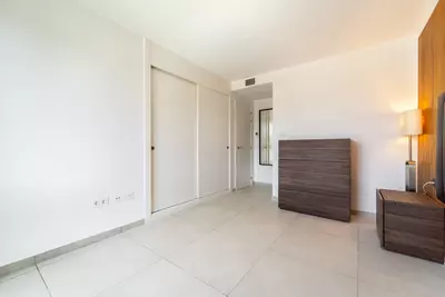 Middle Floor Apartment in Elviria