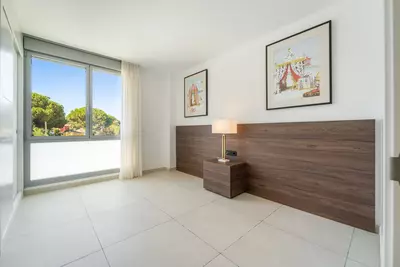 Middle Floor Apartment in Elviria