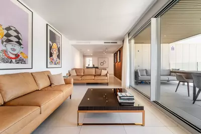 Middle Floor Apartment in Elviria