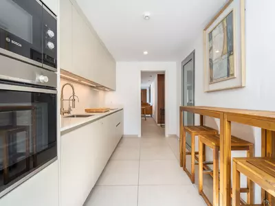 Middle Floor Apartment in Elviria