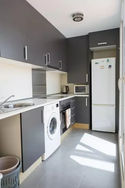 Middle Floor Apartment in Estepona