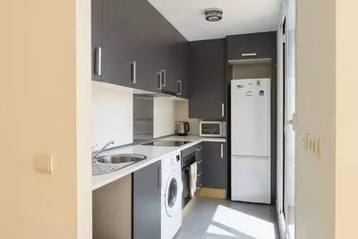Middle Floor Apartment in Estepona