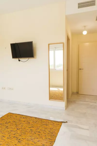 Middle Floor Apartment in Estepona
