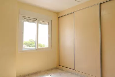 Middle Floor Apartment in Estepona