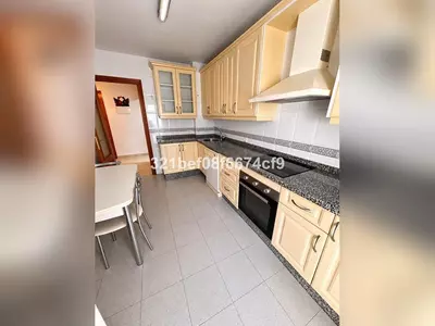 Middle Floor Apartment in Estepona