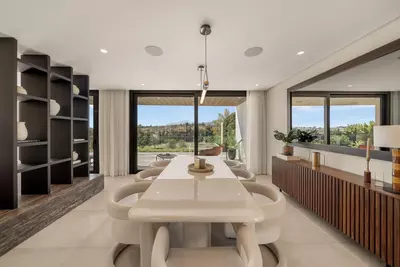 Detached Villa in Nueva Andalucía