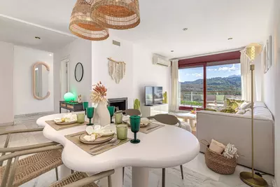 Middle Floor Apartment in Benahavís