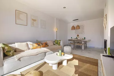 Middle Floor Apartment in Benahavís
