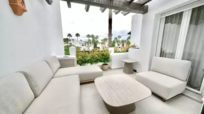 Middle Floor Apartment in Costalita
