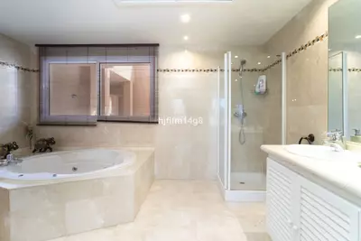Penthouse in Nueva Andalucía