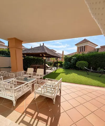 Semi-Detached House in Marbella