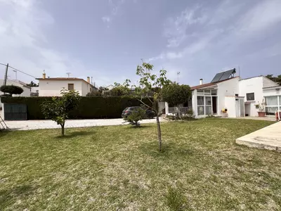 Detached Villa in Selwo