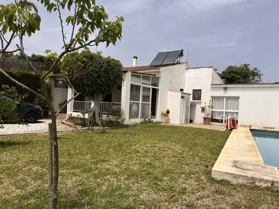 Detached Villa in Selwo