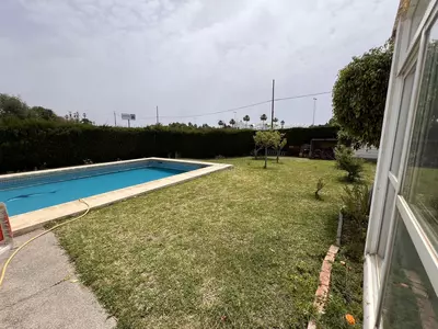 Detached Villa in Selwo